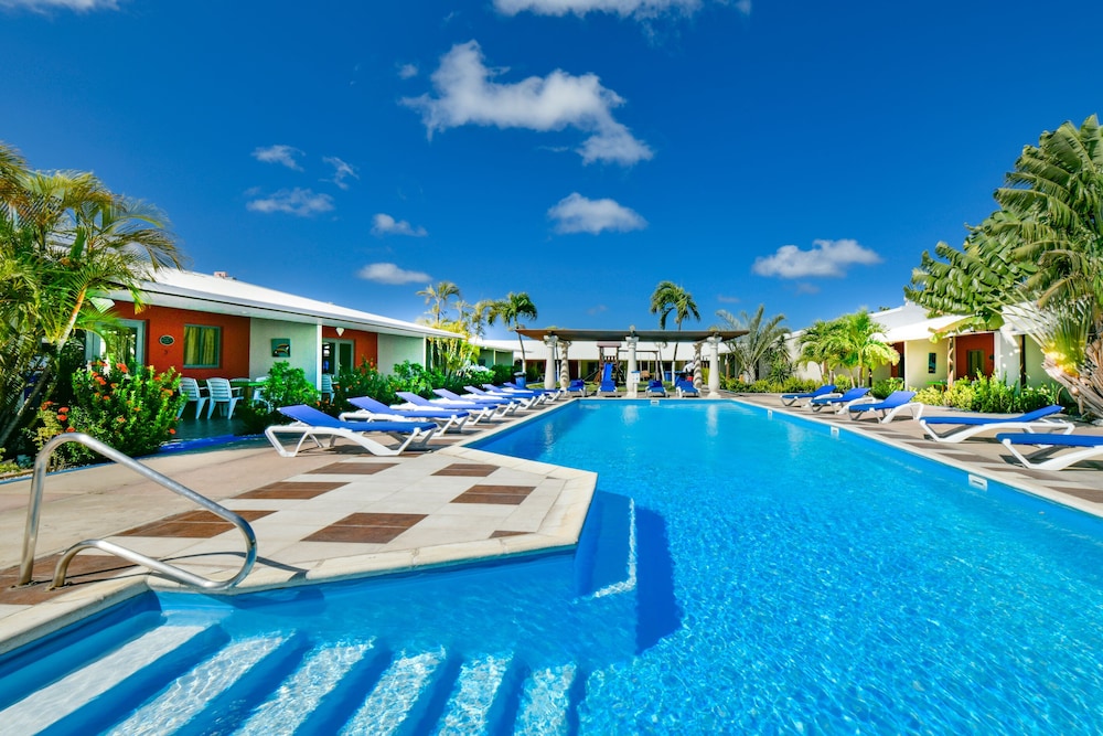 アルバ ブルー ビレッジ 写真2