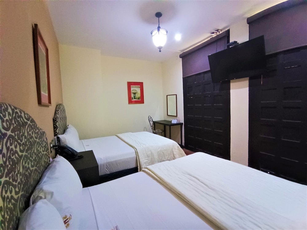 Hotel Merida 36/70