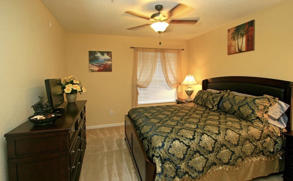Orlando Vista Cay Executive 3BR Villa 13/75
