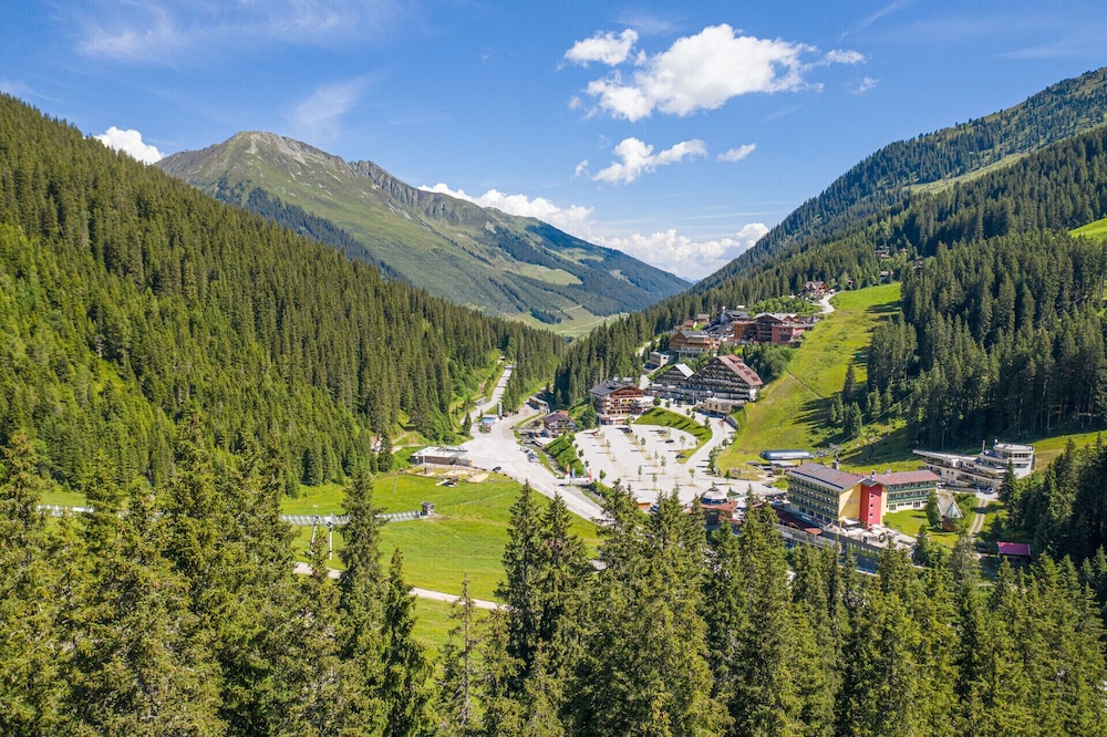 Central Hotel & Apart mit Landhaus 41/45