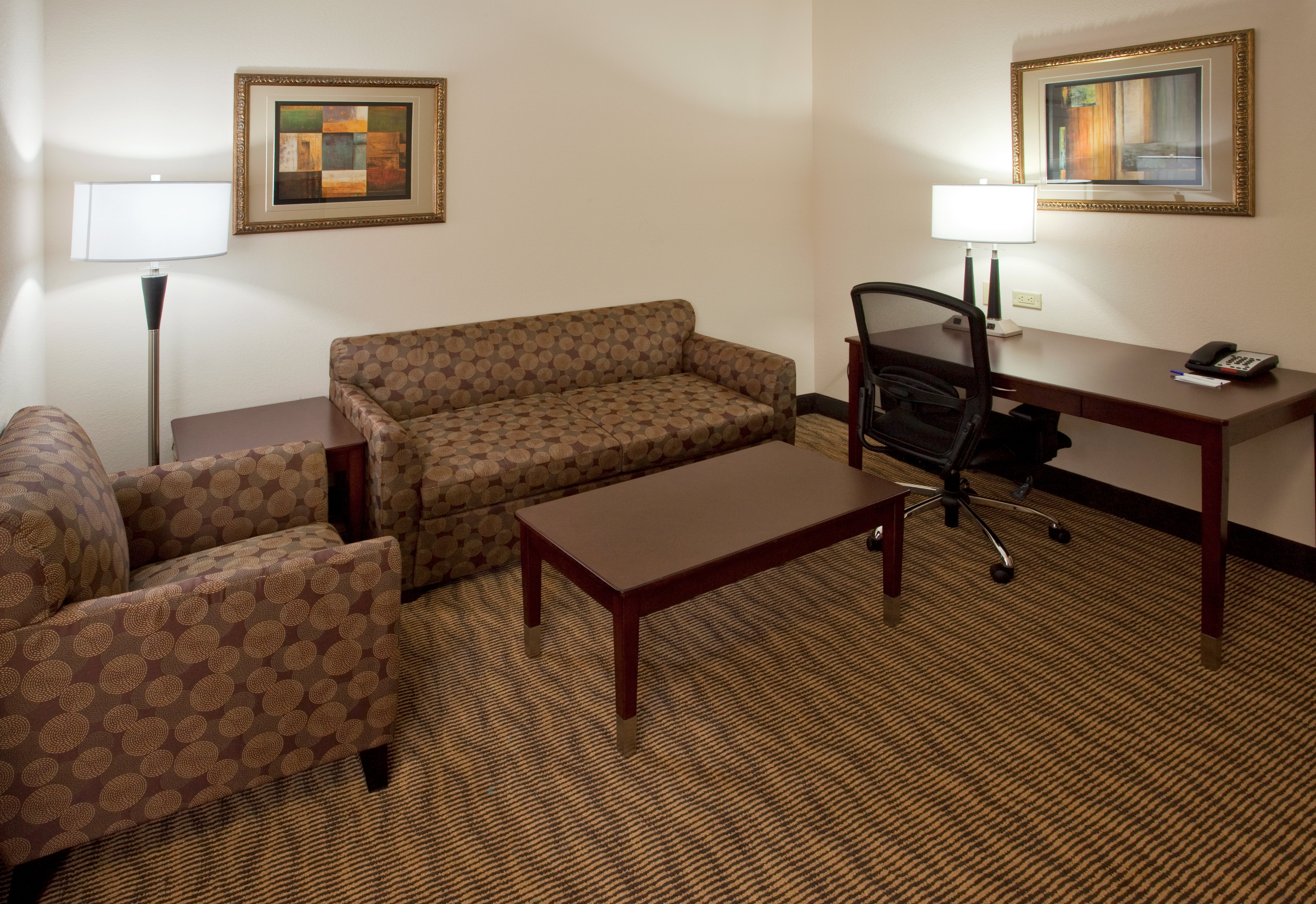 Holiday Inn Express Hotel And Suites Austin South Buda 22/29