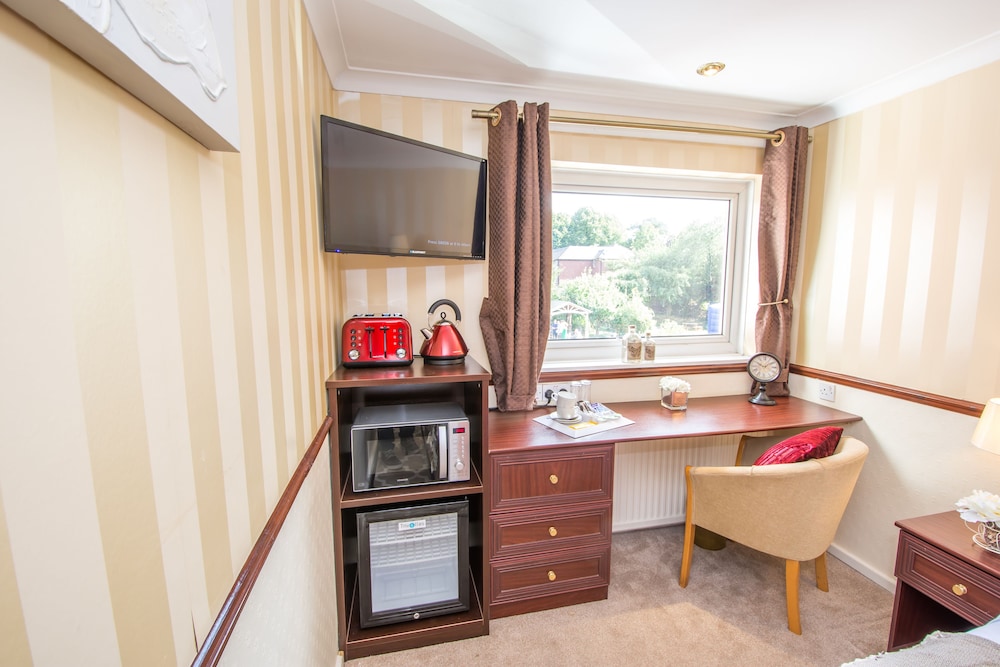 Normanhurst Hotel 25/50
