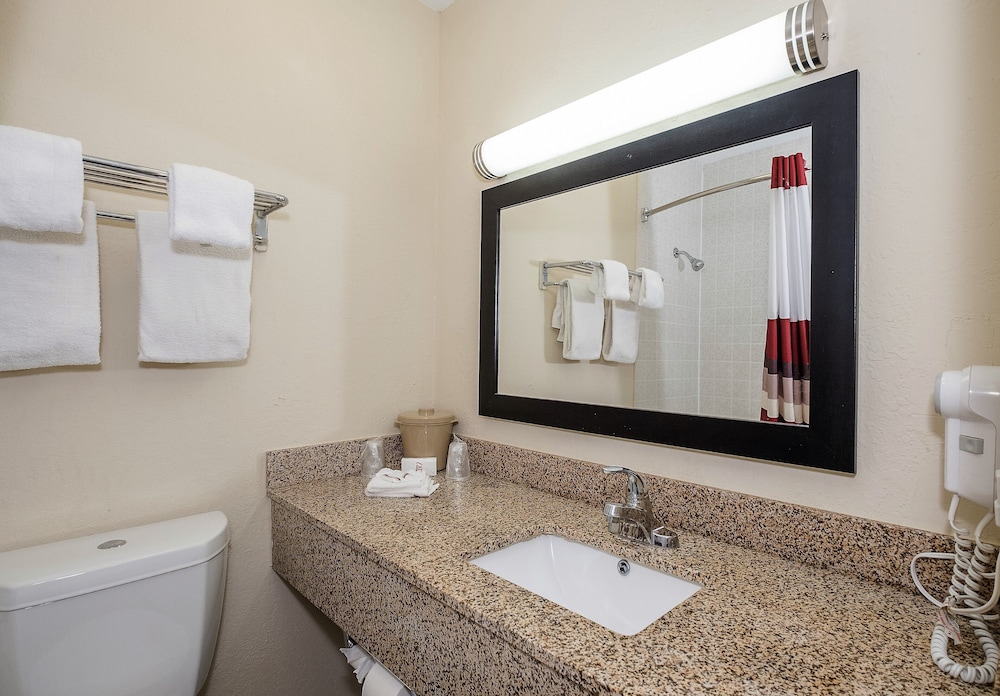 Americas Best Value Inn Dayton Huber Heights 23/28