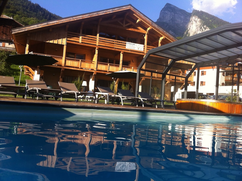 Hotel Le Gai Soleil 11/68