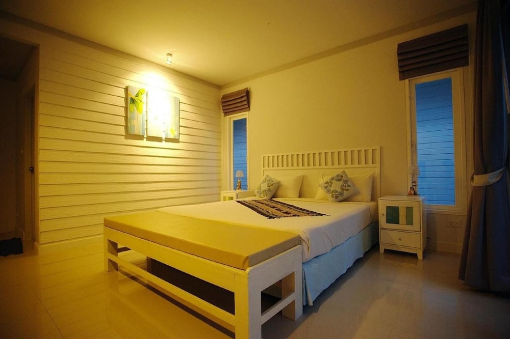 Pp Blue Sky Resort 14/42