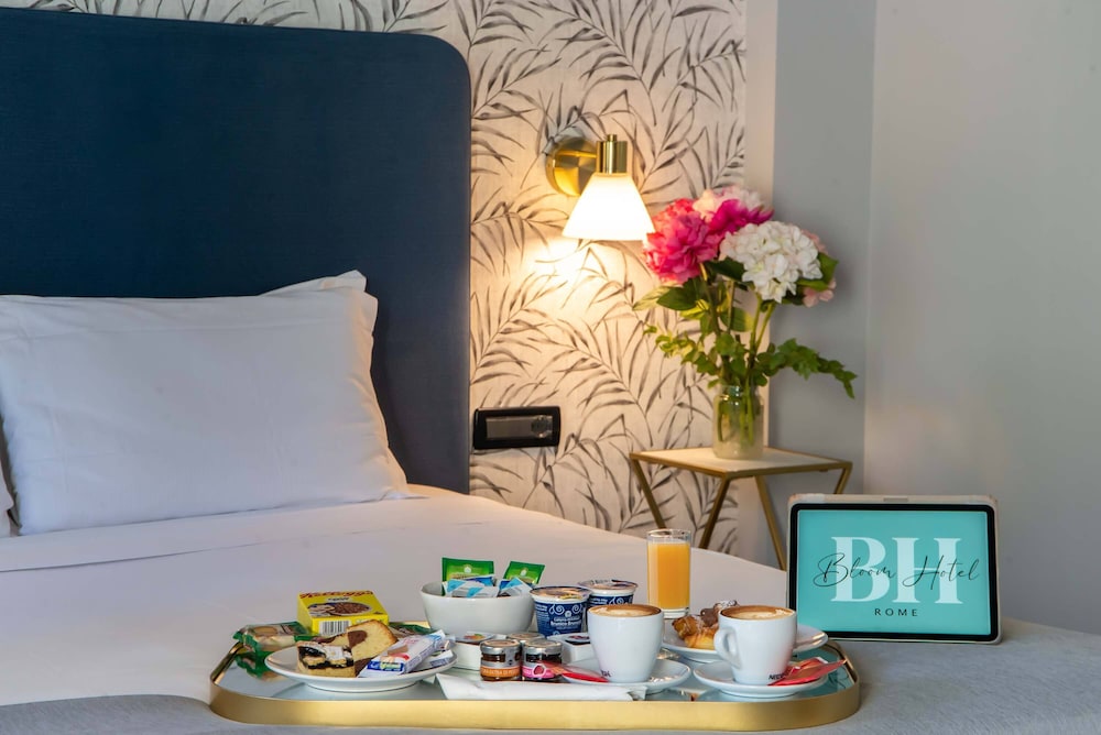 Bloom Hotel Roma 9/75