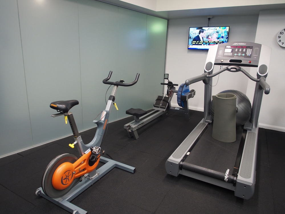 Mercure Sydney St Leonards 48/76