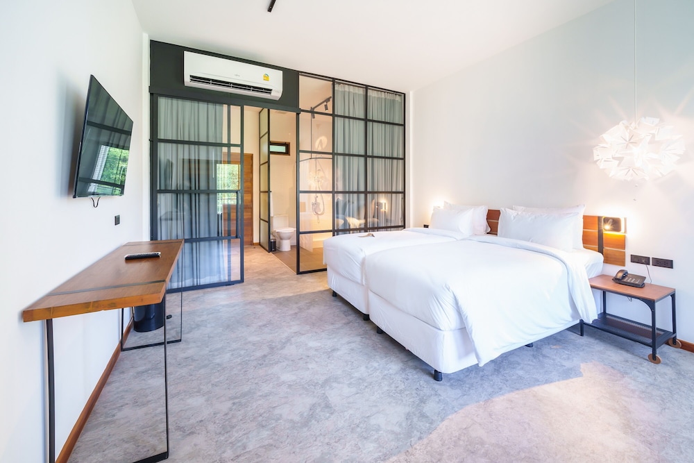 BAAN PLOY SEA 14/50