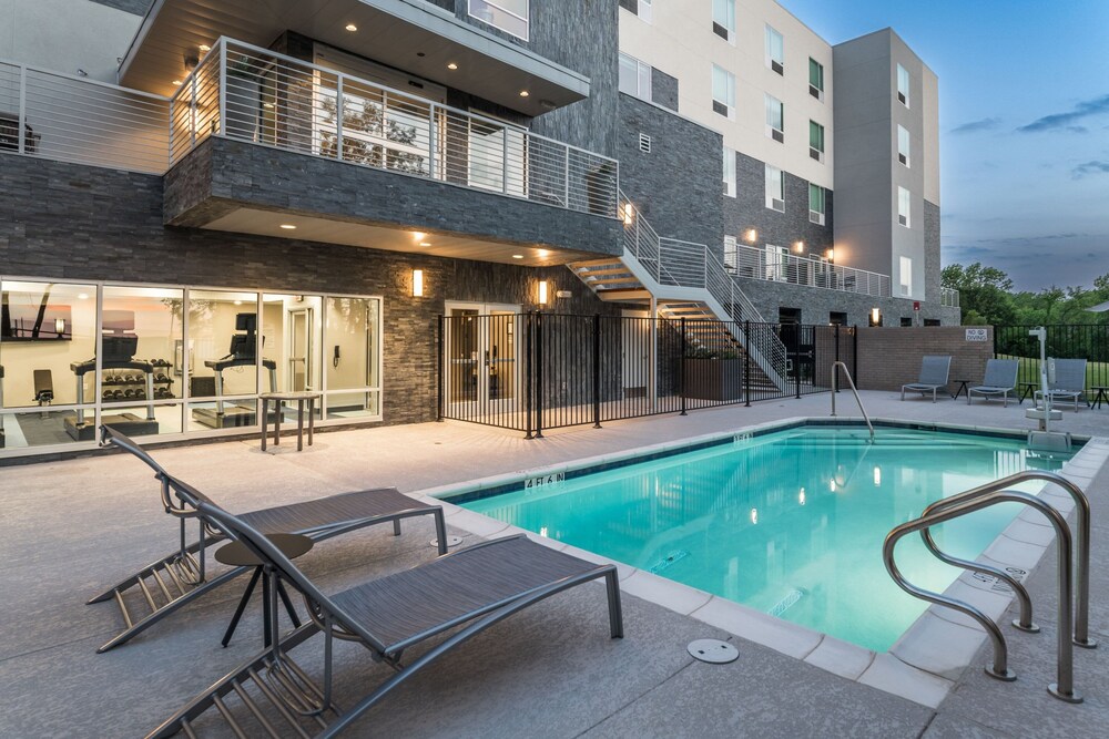 TownePlace Suites by Marriott Dallas Rockwall 4/29