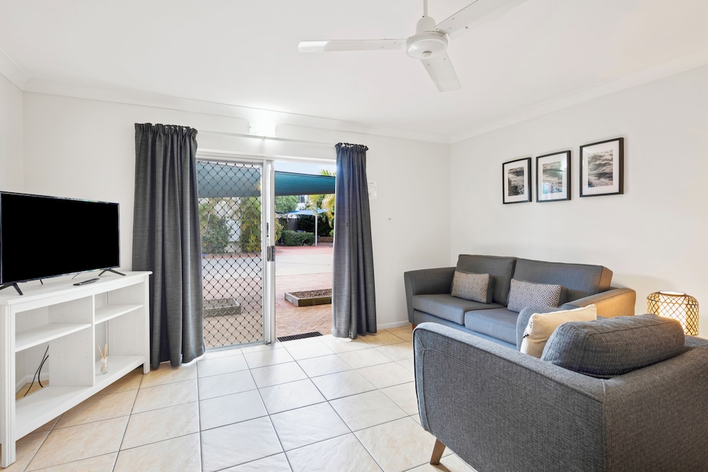 ARLIA SANDS APARTMENTS 47/64