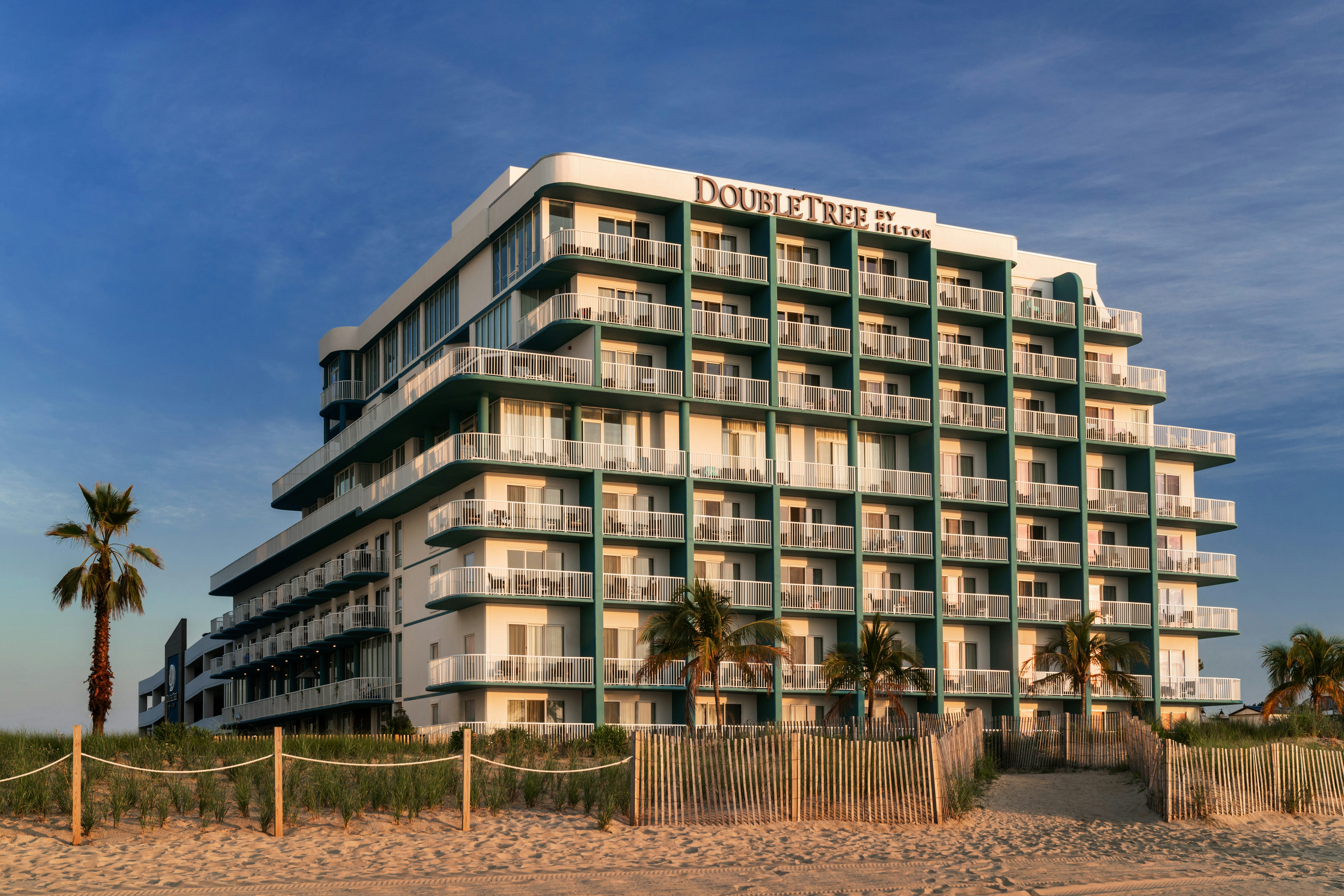 Doubletree By Hilton Ocean City Oceanfront 2/74