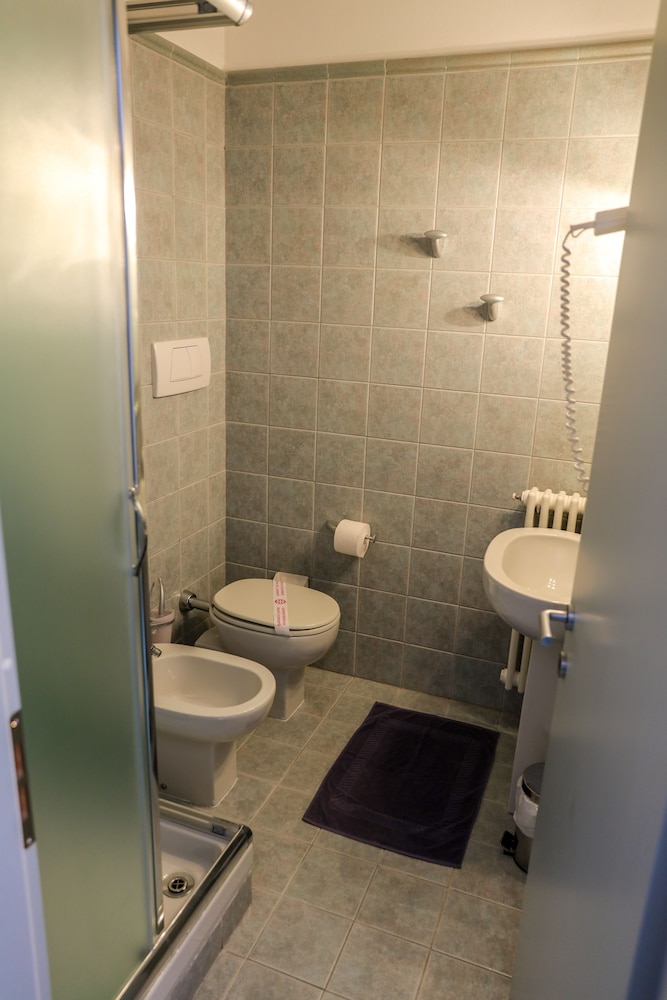 غرفة قياسية مفردة بسريرين منفصلين، Villa Cagnola 8/9