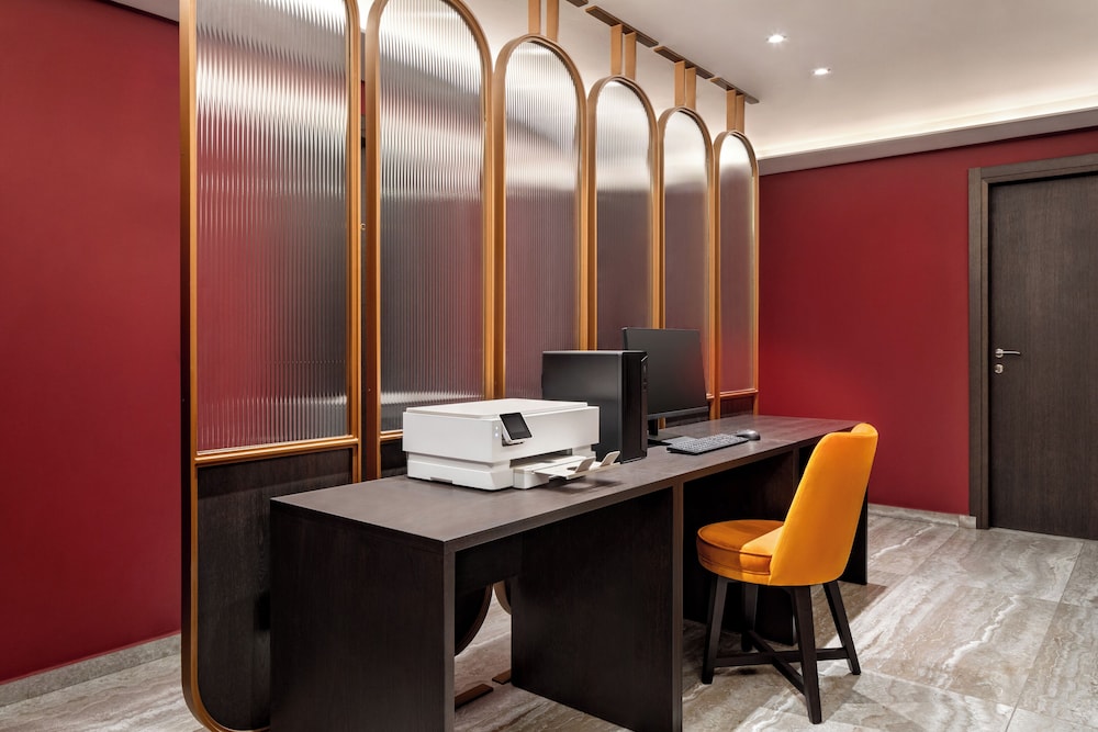 Zeus Essence Athens Central, Trademark Collection by Wyndham 52/63