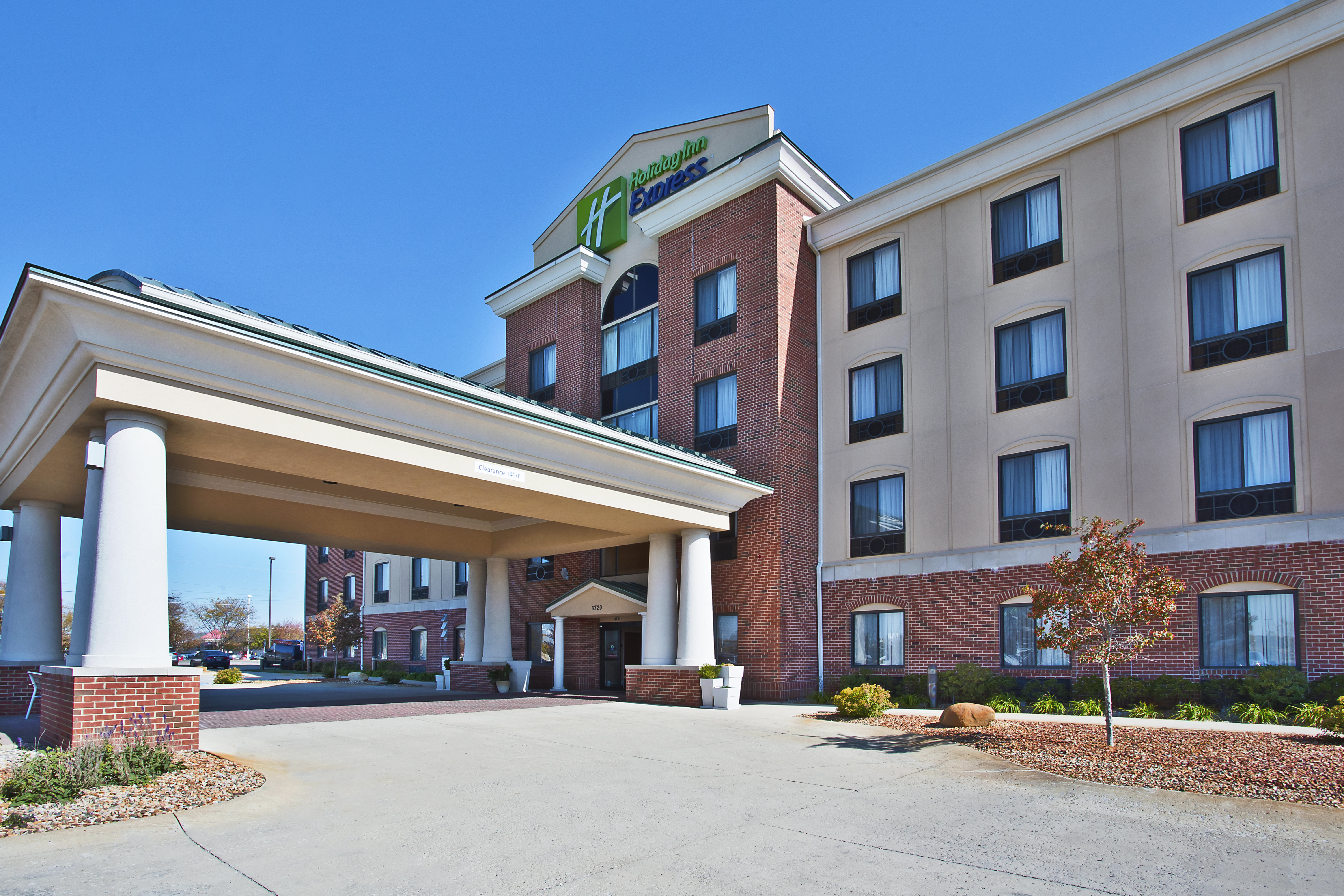 Holiday Inn Express Hotel & Suites Anderson 74/78
