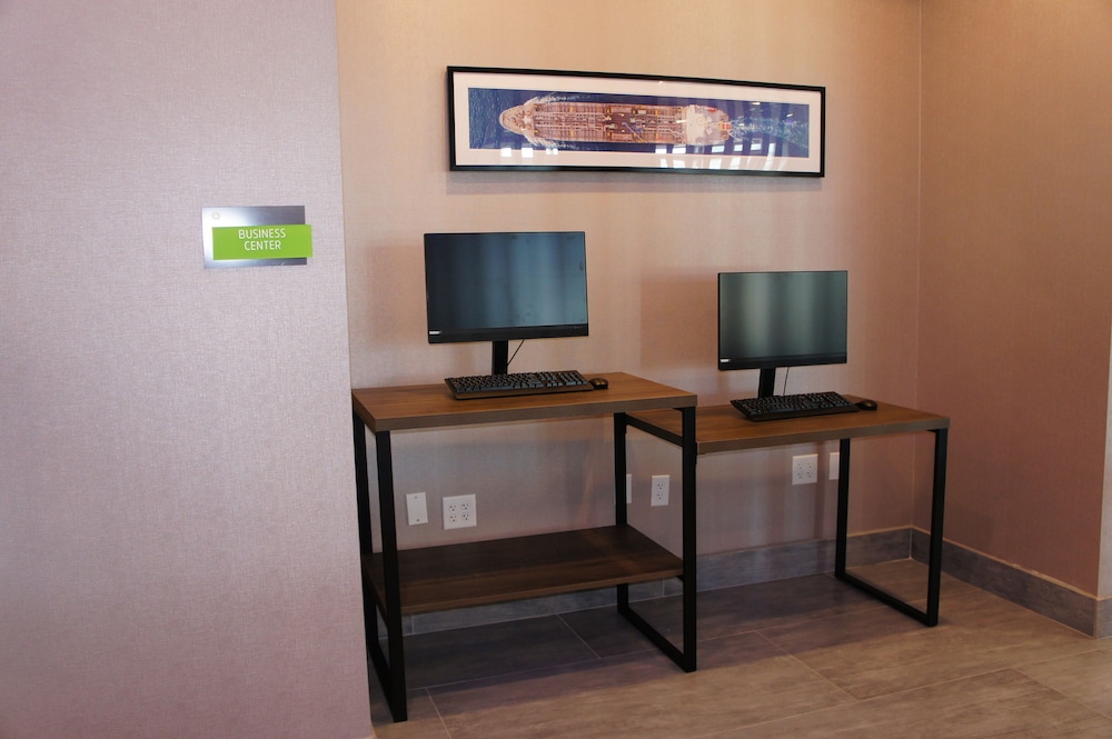 La Quinta Inn & Suites by Wyndham Texas City I 45 49/59