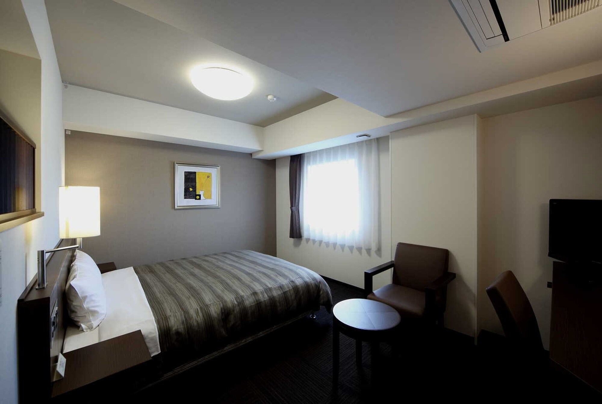ROOM, SEMI DOUBLE BED, SMOKING