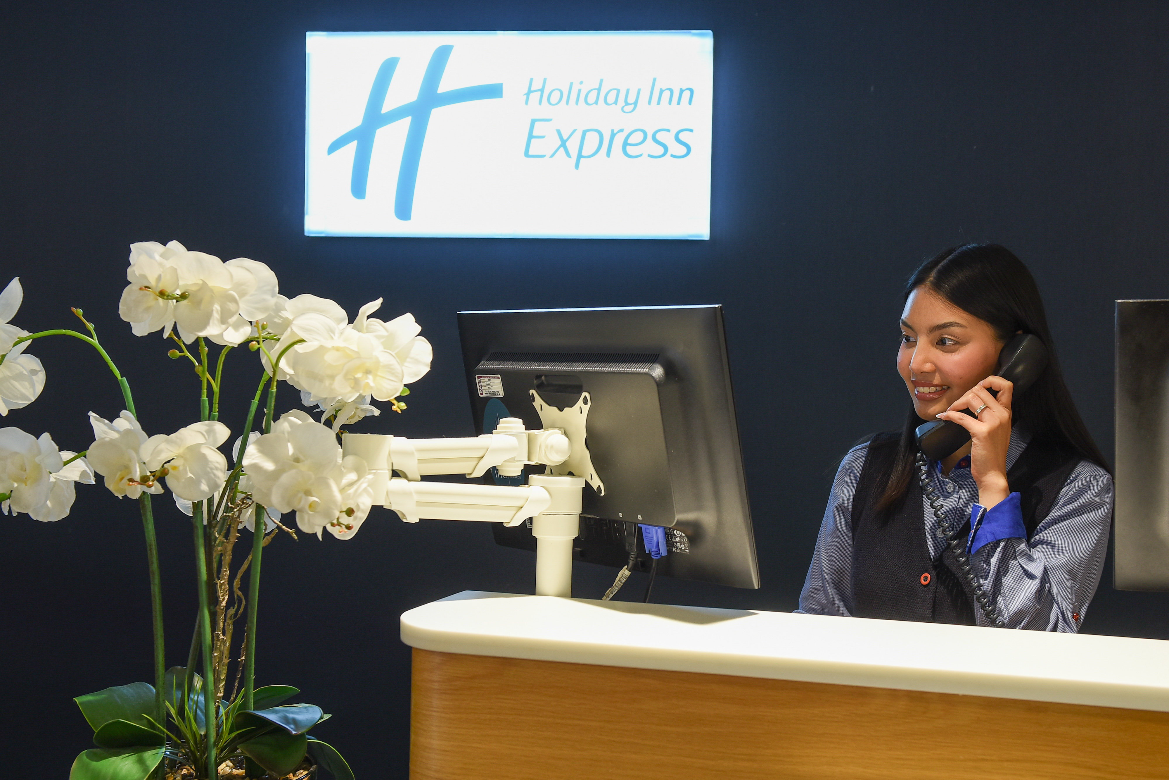 HOLIDAY INN EXPRESS BIRMINGHAM - CITY CENTRE 12/65