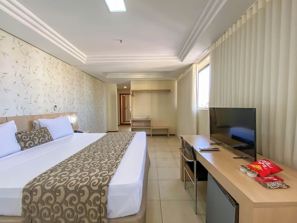 Crystal Plaza Hotel 17/47