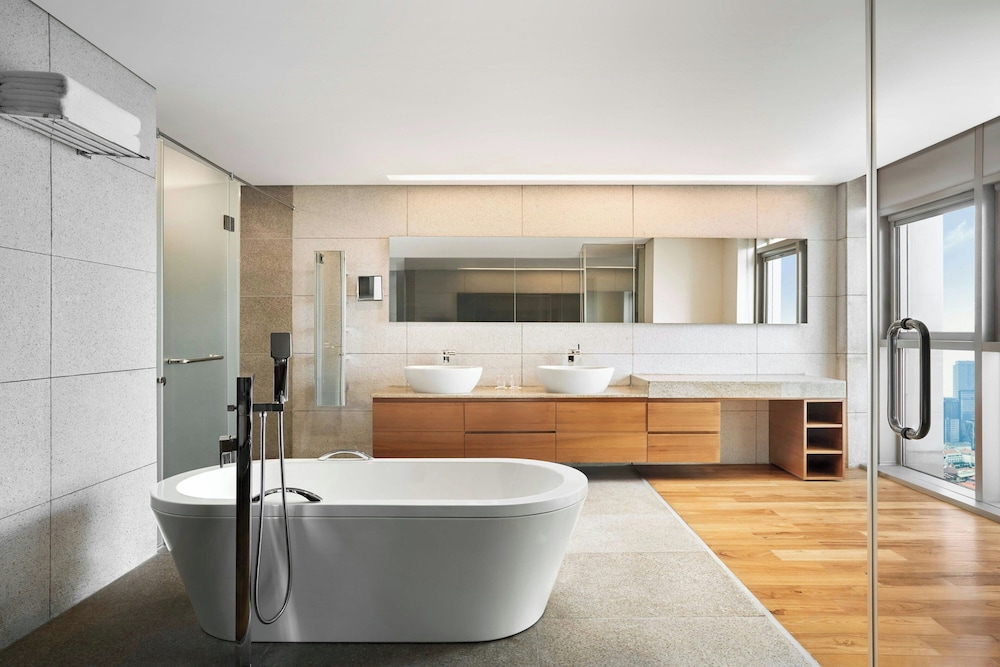 JW Marriott Hotel & Suites Saigon, The Apartments 49/49