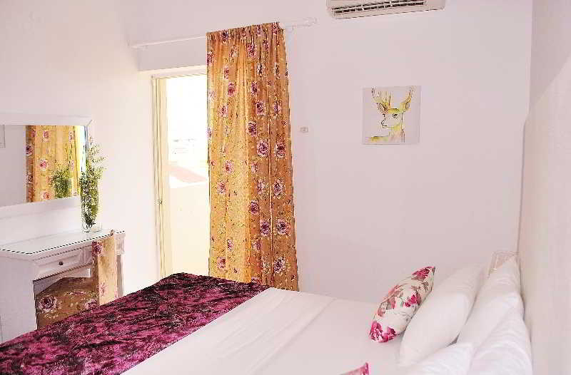 Stella Maria Hotel & Suites 23/50