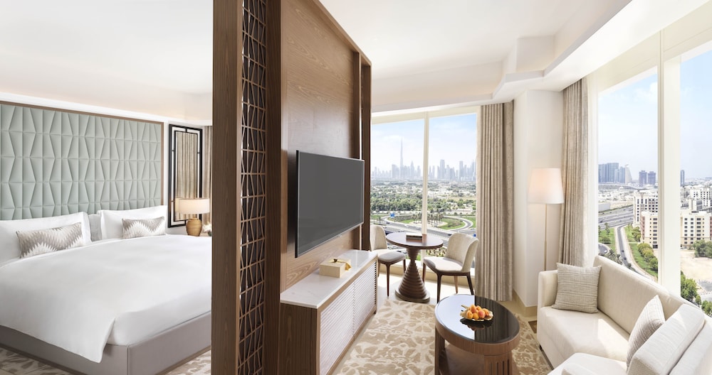 Sofitel Dubai The Obelisk 11/82