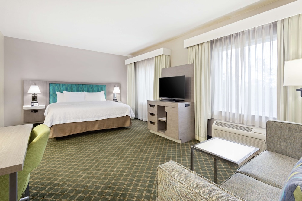 Hampton Inn West Palm Beach-Lake Worth-Turnpike 18/34