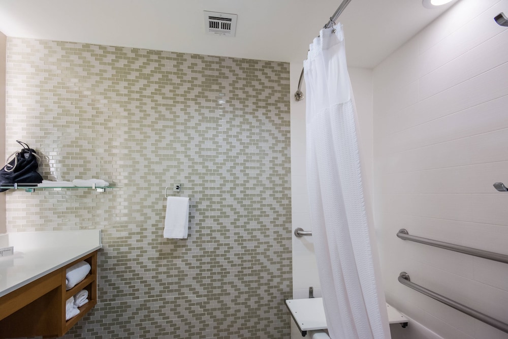 SpringHill Suites by Marriott Enid 10/37