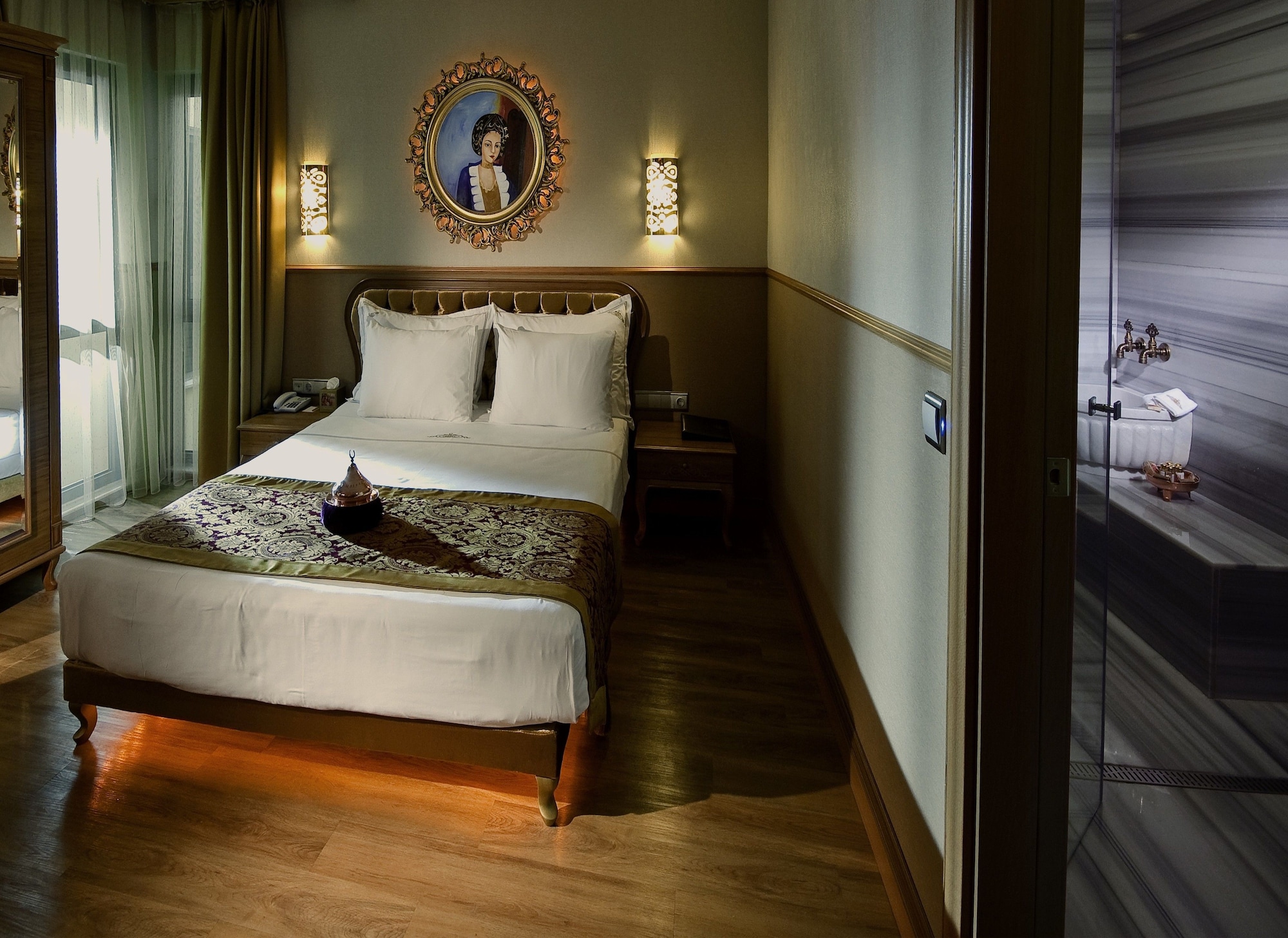 CONCEPT, DELUXE, DOUBLE BED