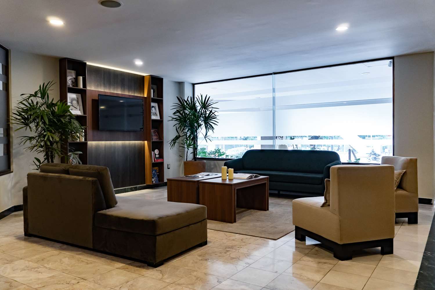 Best Western Plus Plaza Florida & Tower 32/55