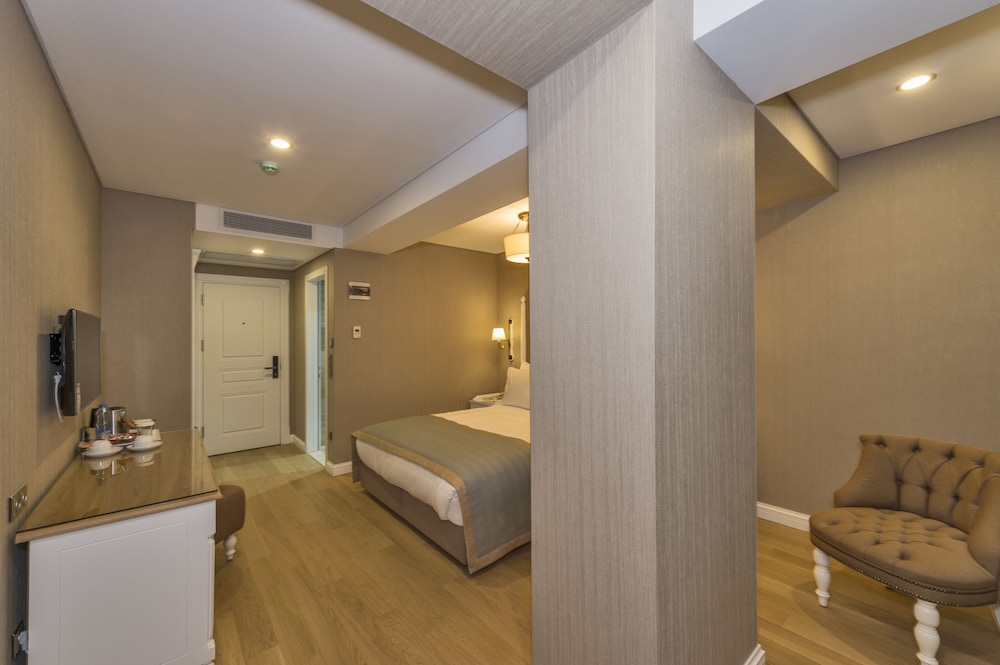 HANNA HOTEL 27/69