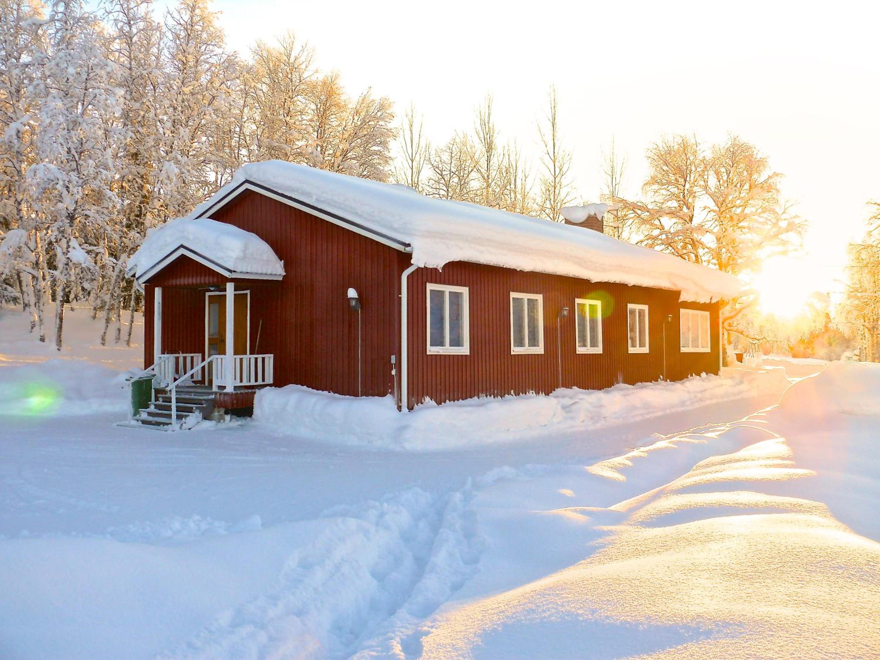 Stora Björnstugan In Laisvallby 2/50