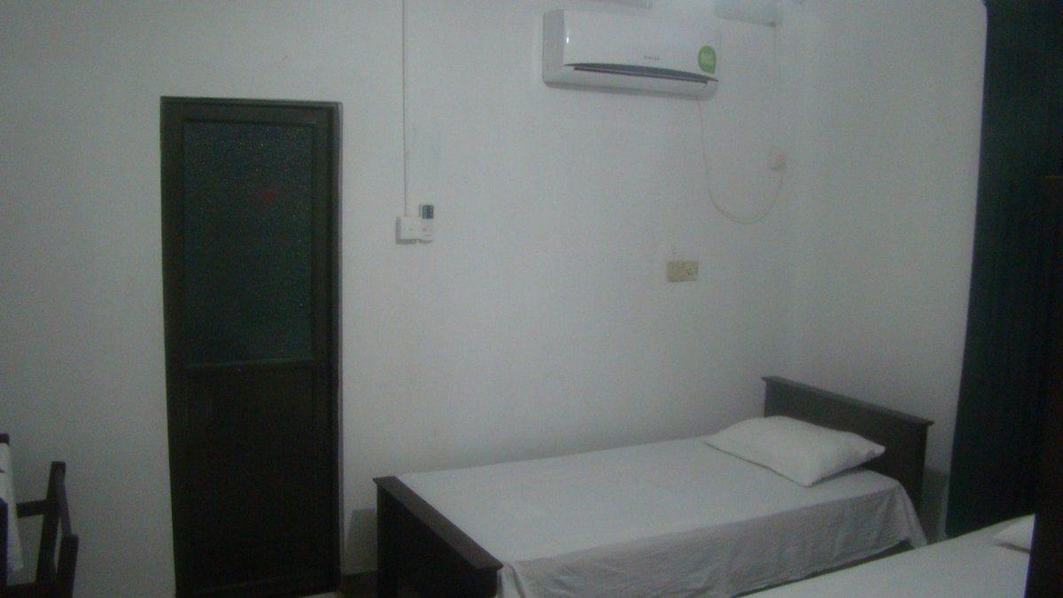 Asix Hotel 5/21