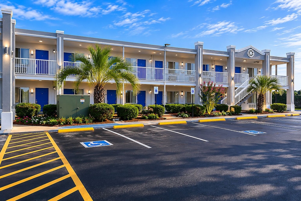Sunset Inn 31/37