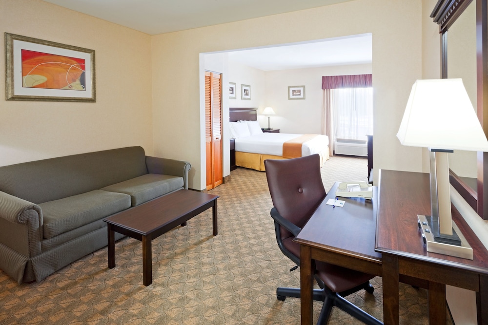 Holiday Inn Express & Suites Carneys Point - Pennsville, an IHG Hotel 29/51