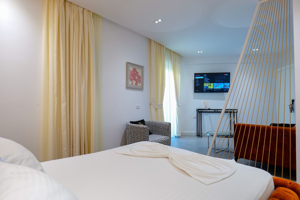 Hh Boutique Hotel 8/50