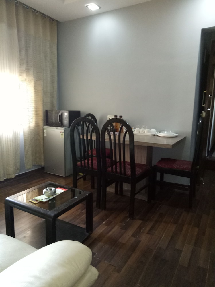 Landmark Asia Serviced Apartments 35/50