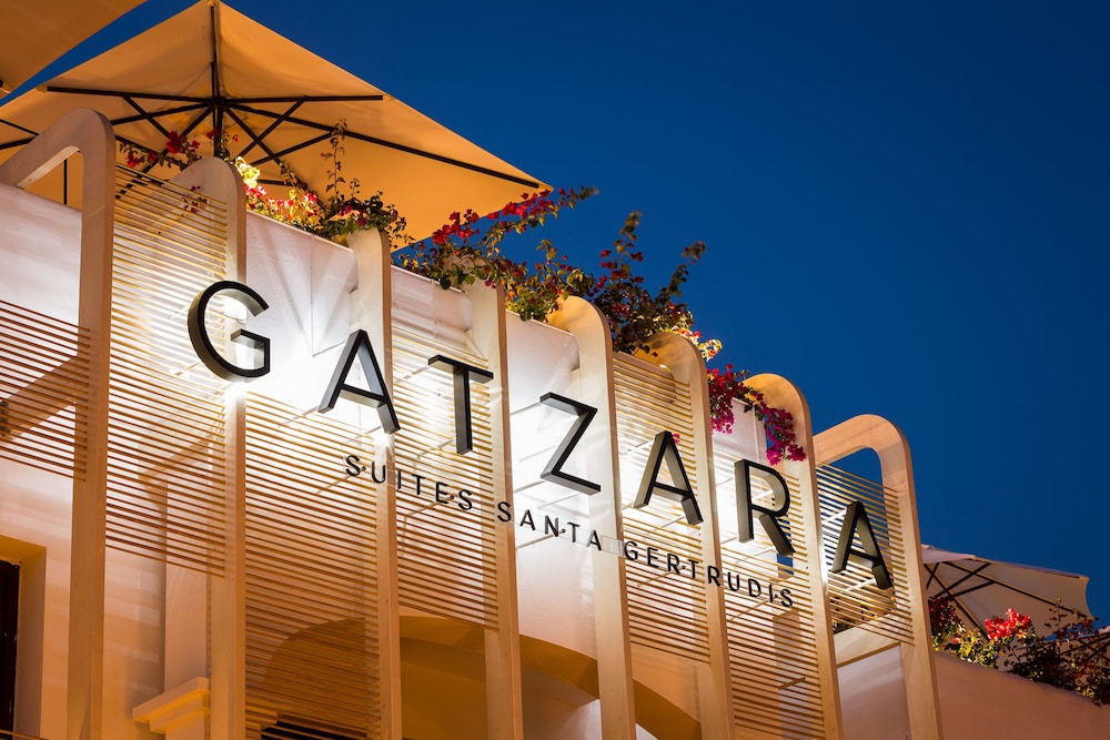 Gatzara Suites Santa Gertrudis 4/76