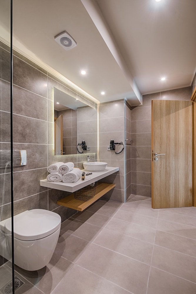 Villa Di Mare Luxury Suites 49/50