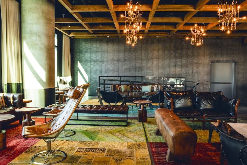 Hotel Van Zandt 69/78