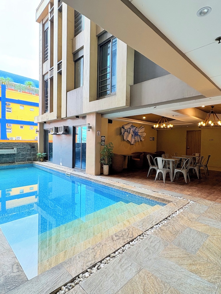Pacific Park Hotel 58/62