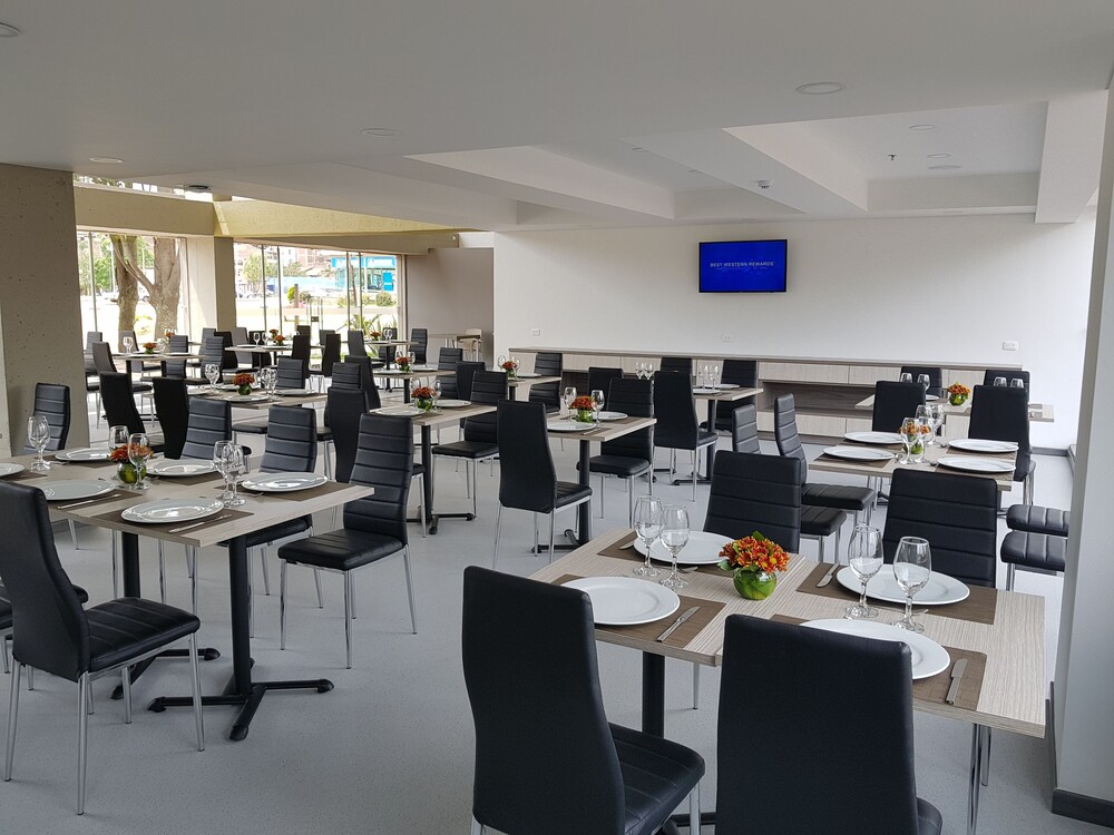 restaurant-cafeteria