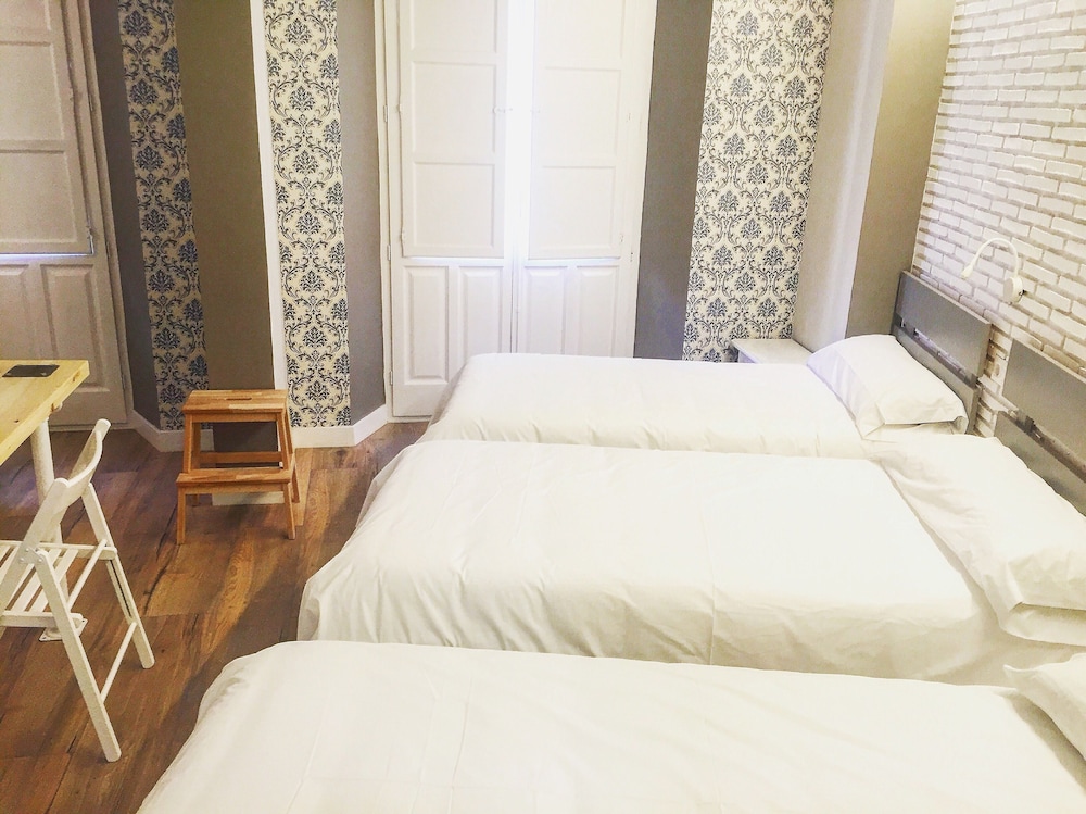 Hostal Le Vintage 14/23