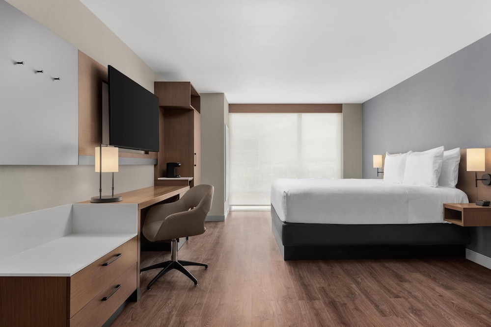 Hyatt Place Mississauga Airport Corporate Centre 11/50