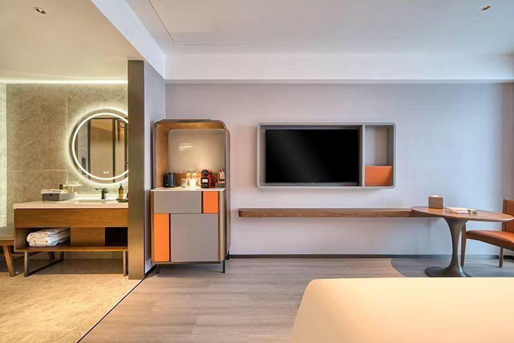 UrCove by Hyatt Hangzhou North Grand Canal 28/32