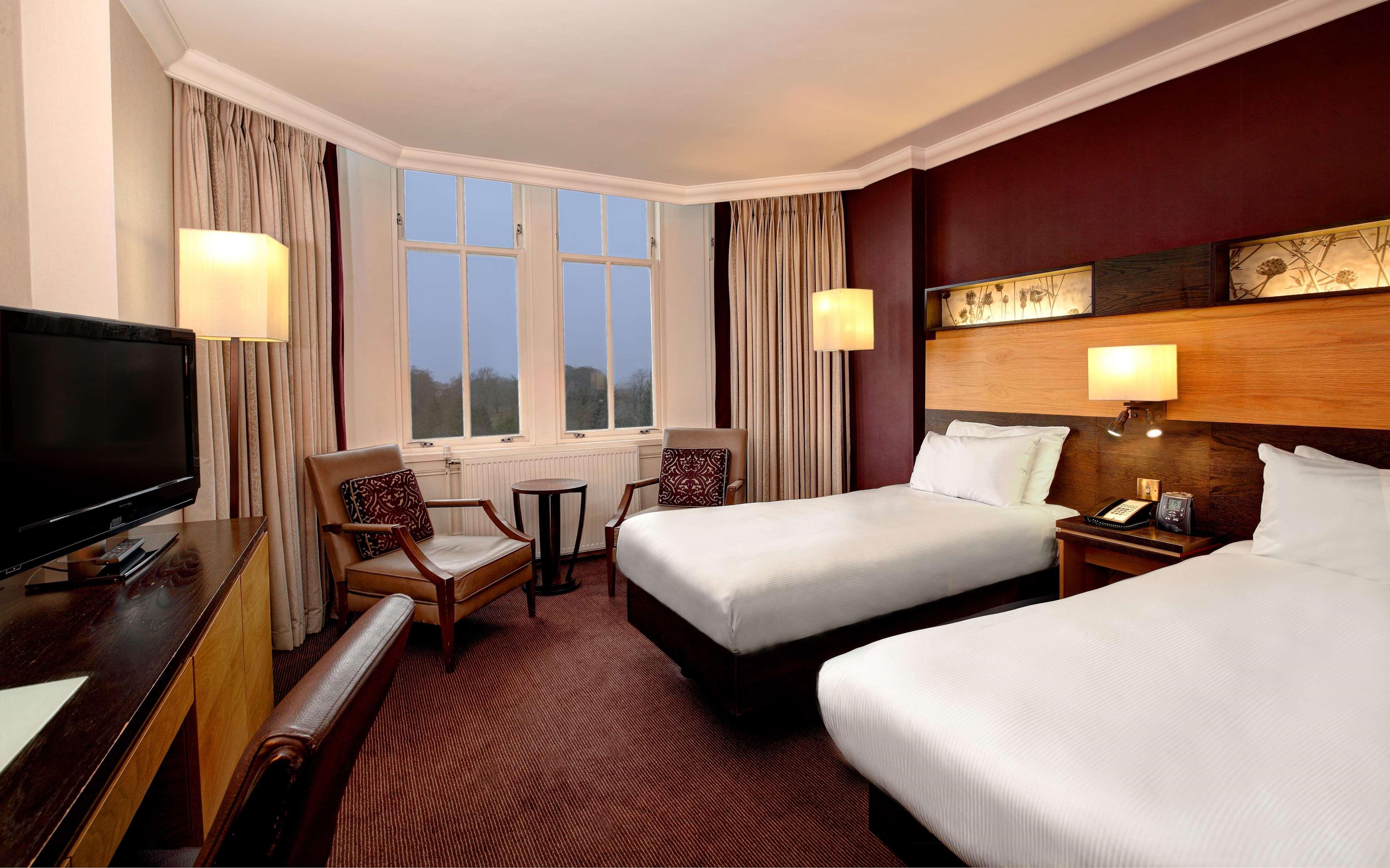 Room at DoubleTree by Hilton Dunblane Hydro, DUNBLANE