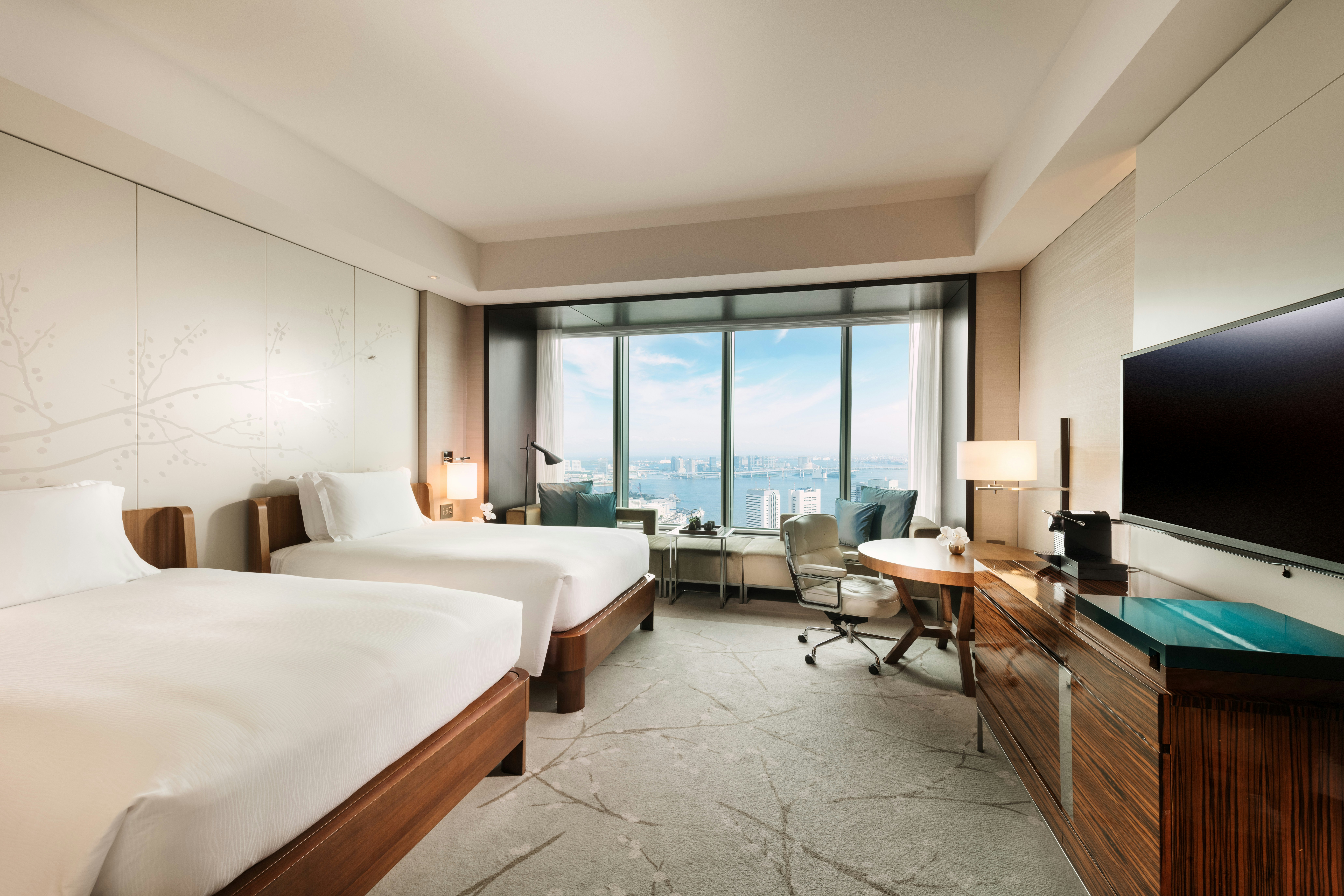 ROOM, TWIN BEDS, BAY VIEW