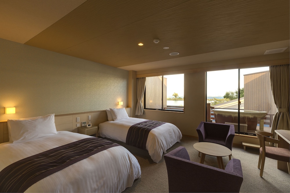 Deluxe, Twin Beds, Outdoor Bath