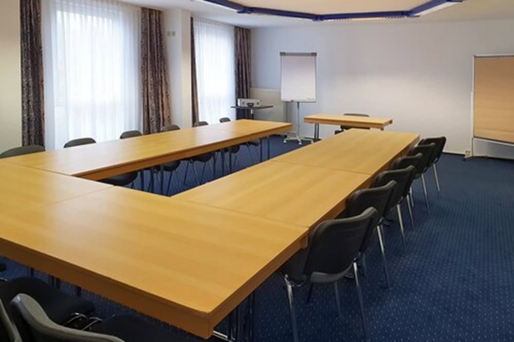 City Hotel Hoyerswerda 28/31