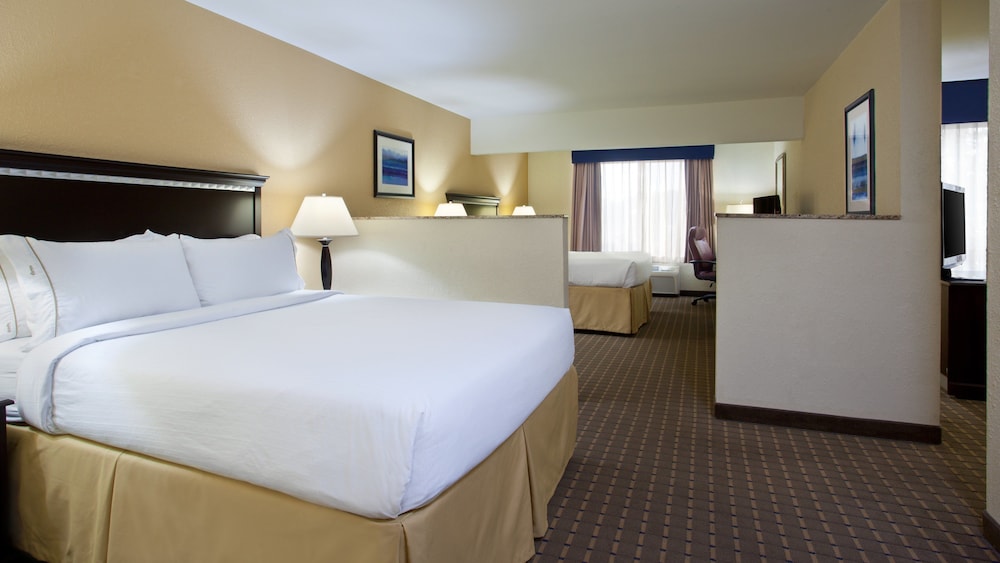 Holiday Inn Express And Suites Allentown West Ex Bw Plus Allentown Inn Suites 22/52