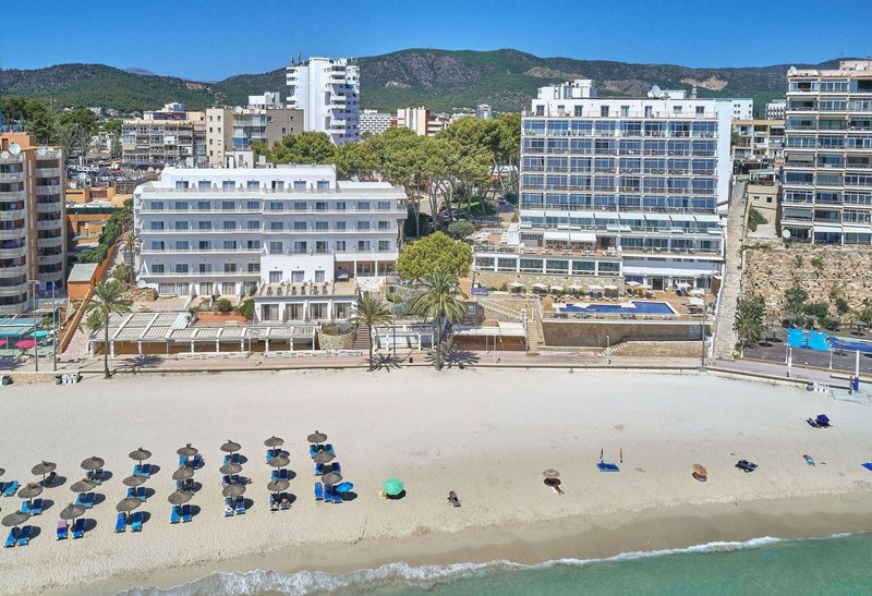Flamboyan Caribe Hotel & Spa 42/42